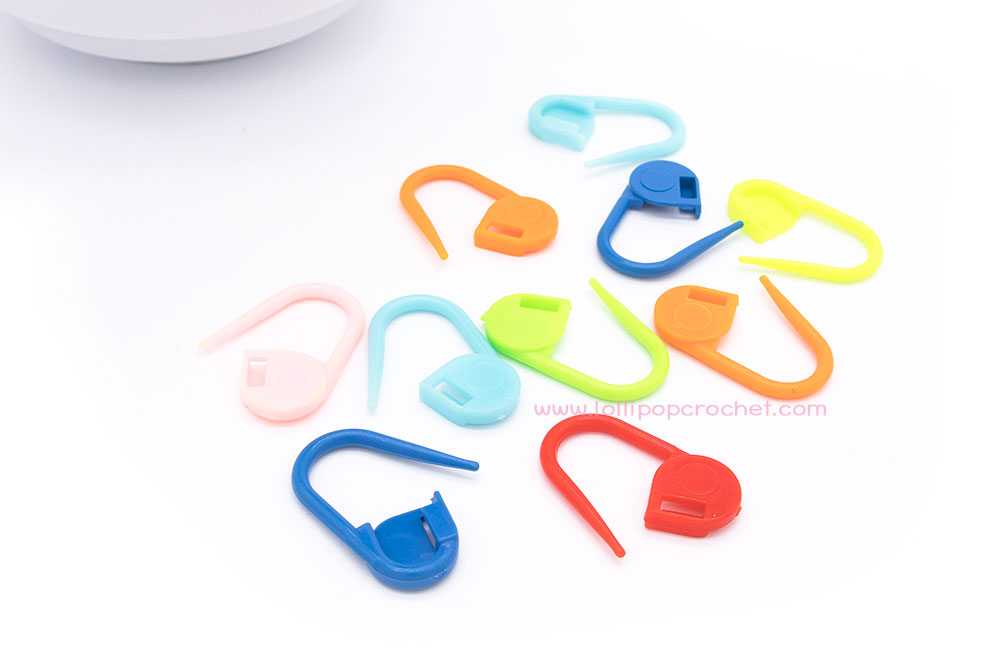 เข็มกลัดห่วงไหมพรม คละสี 10 ชิ้น Stitch Marker