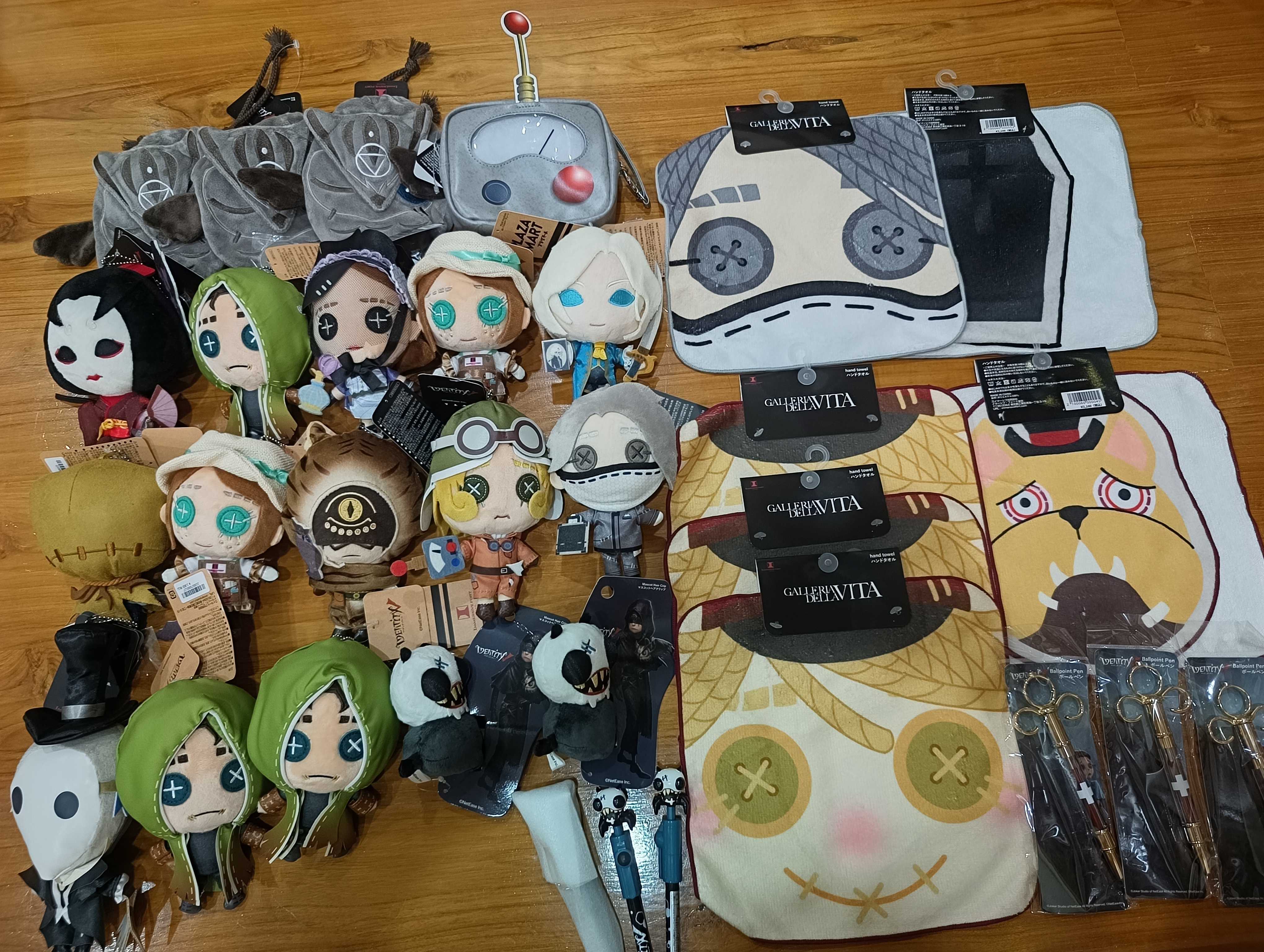 ตุ๊กตา+ป้ายเหล็ก IDV - งานสวนสนุกJP