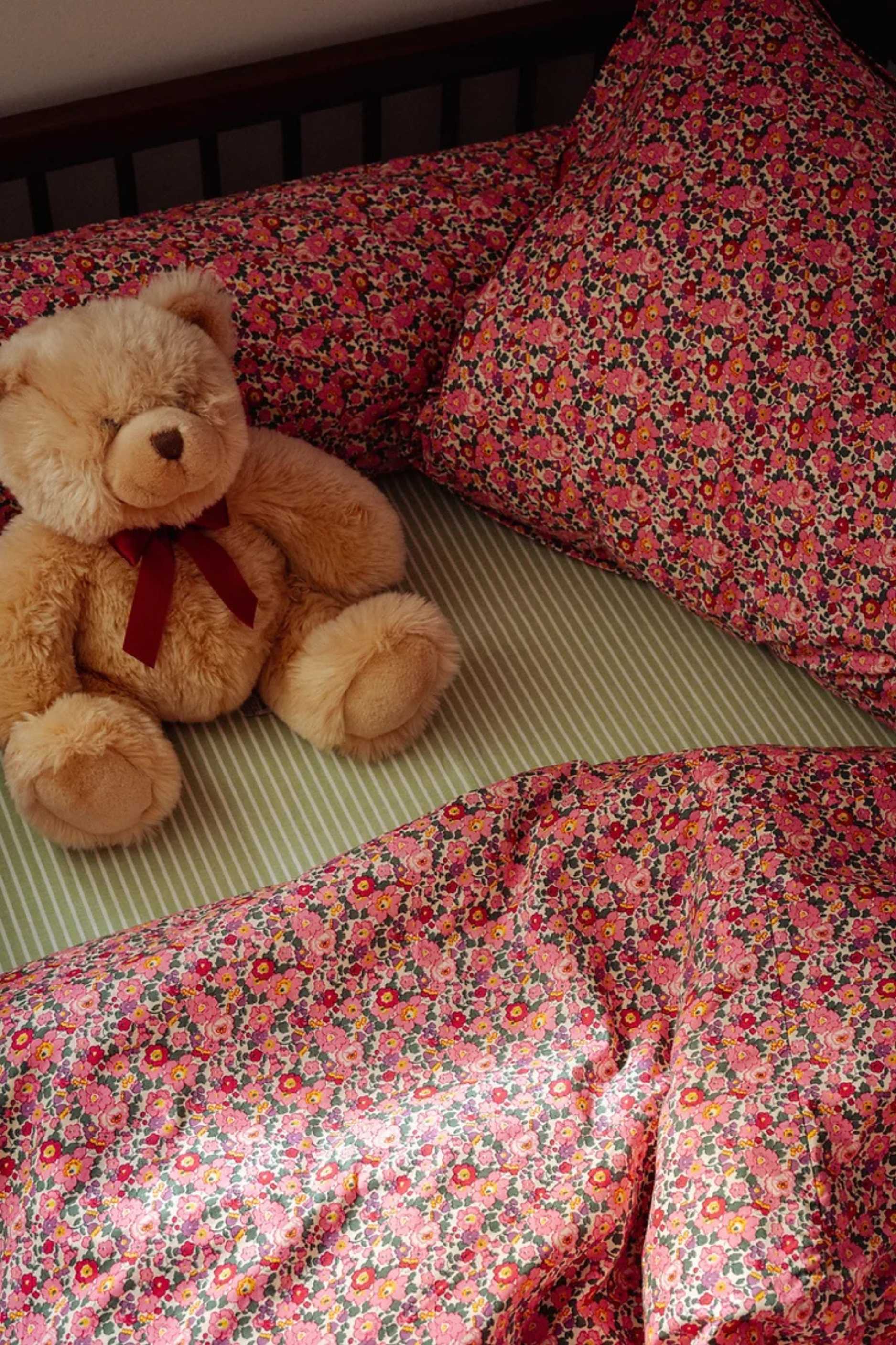 ชุดเครื่องนอนเด็ก Baby & Children’s Bedding Set - Pink&Green (Made to Order)