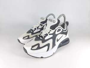 Nike Air Max 200 White Black รองเท้า มือสองของแท้ สภาพดี size EUR 36