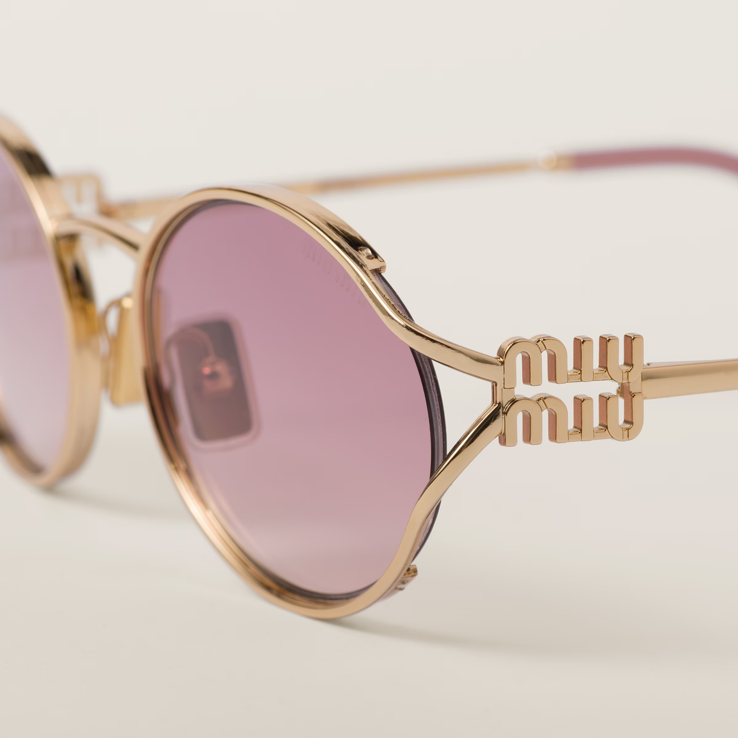 Miu Miu 52YS Pink (พรีออเดอร์)