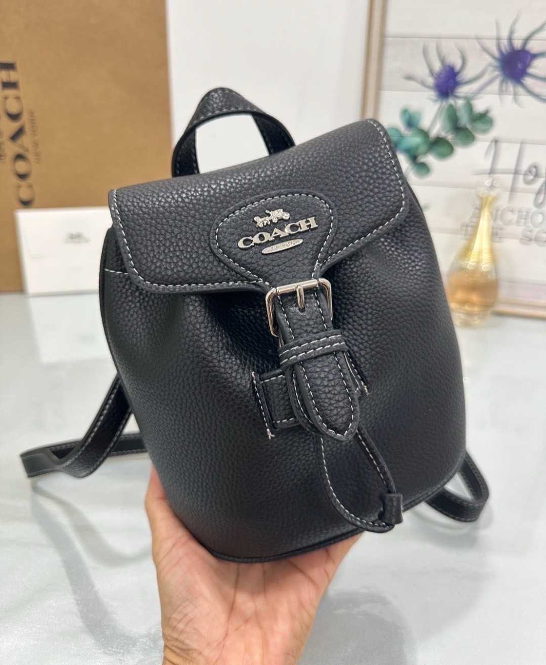 กระเป๋าเป้สะพายหลังมินิ ลายซิกเนเจอร์คลาสสิกCoach CL458 – Signature Mini Backpack 