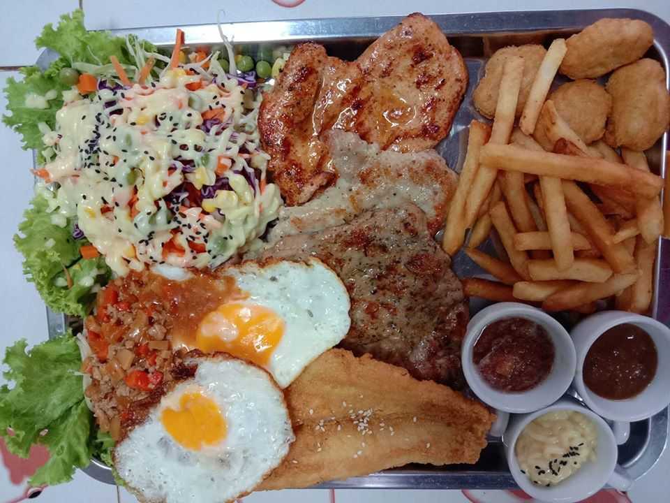 ชุดคอมโบใหญ่