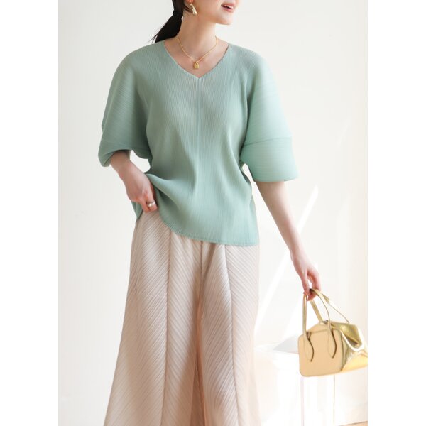 ปรับราคาลง!! 2MUAY รุ่น GJO3841 เสื้อพลีทคุณภาพ V NECK SHORT SLEEVE PLEATED TOP 8 สี FREE SIZE