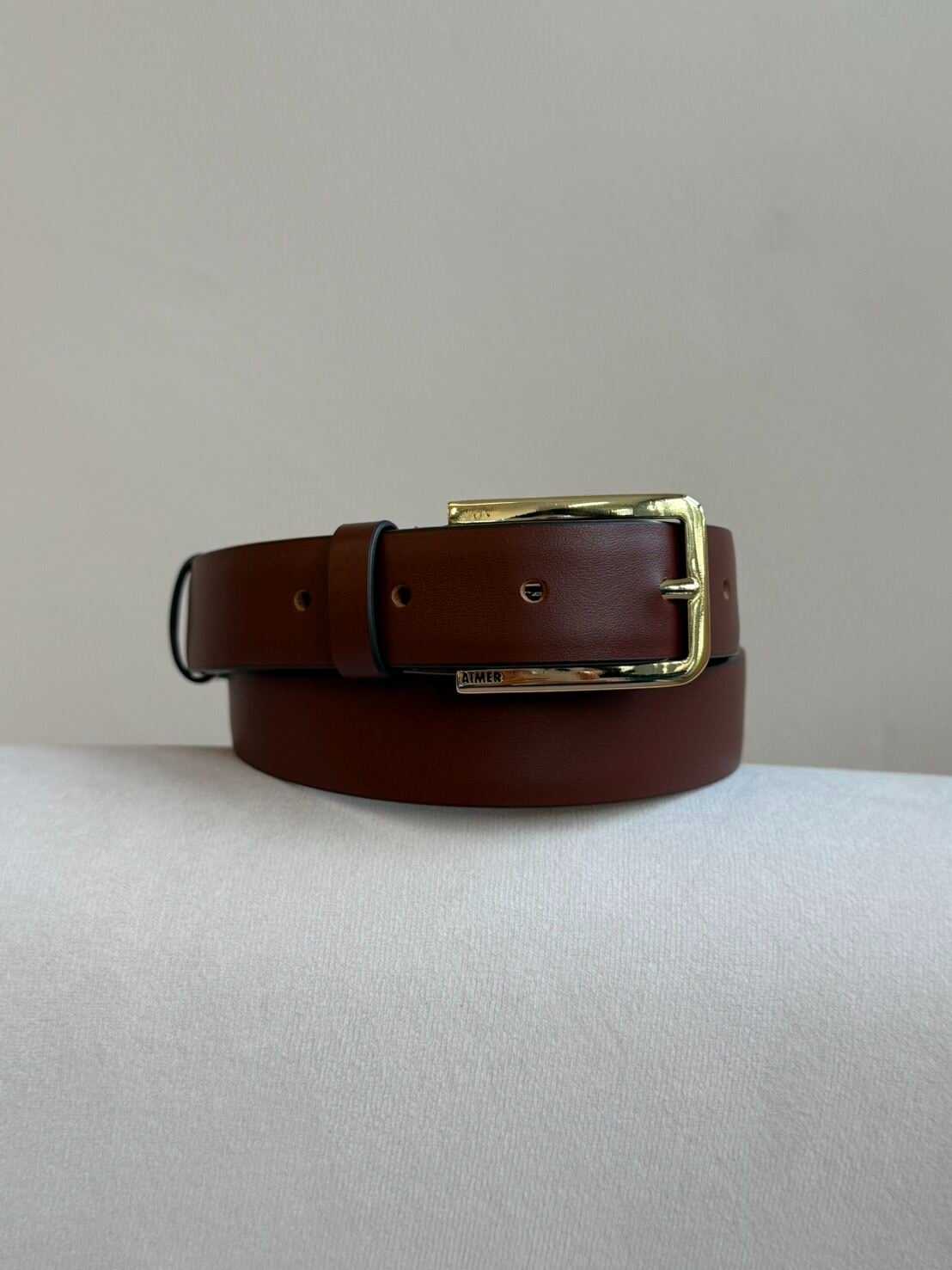 Essential Leather Belt in Brown Gold