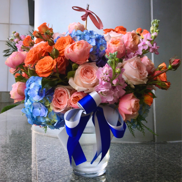 แจกันดอกไม้สด Blooming Elegance 7