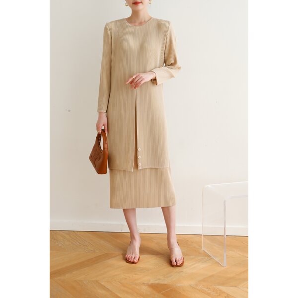 ปรับราคาลง!! 2MUAY รุ่น GJO3466 THICK LAYER TWO WAY PLEAT DRESS เดรสผู้หญิง เดรสพลีทคุณภาพ รุ่น G...