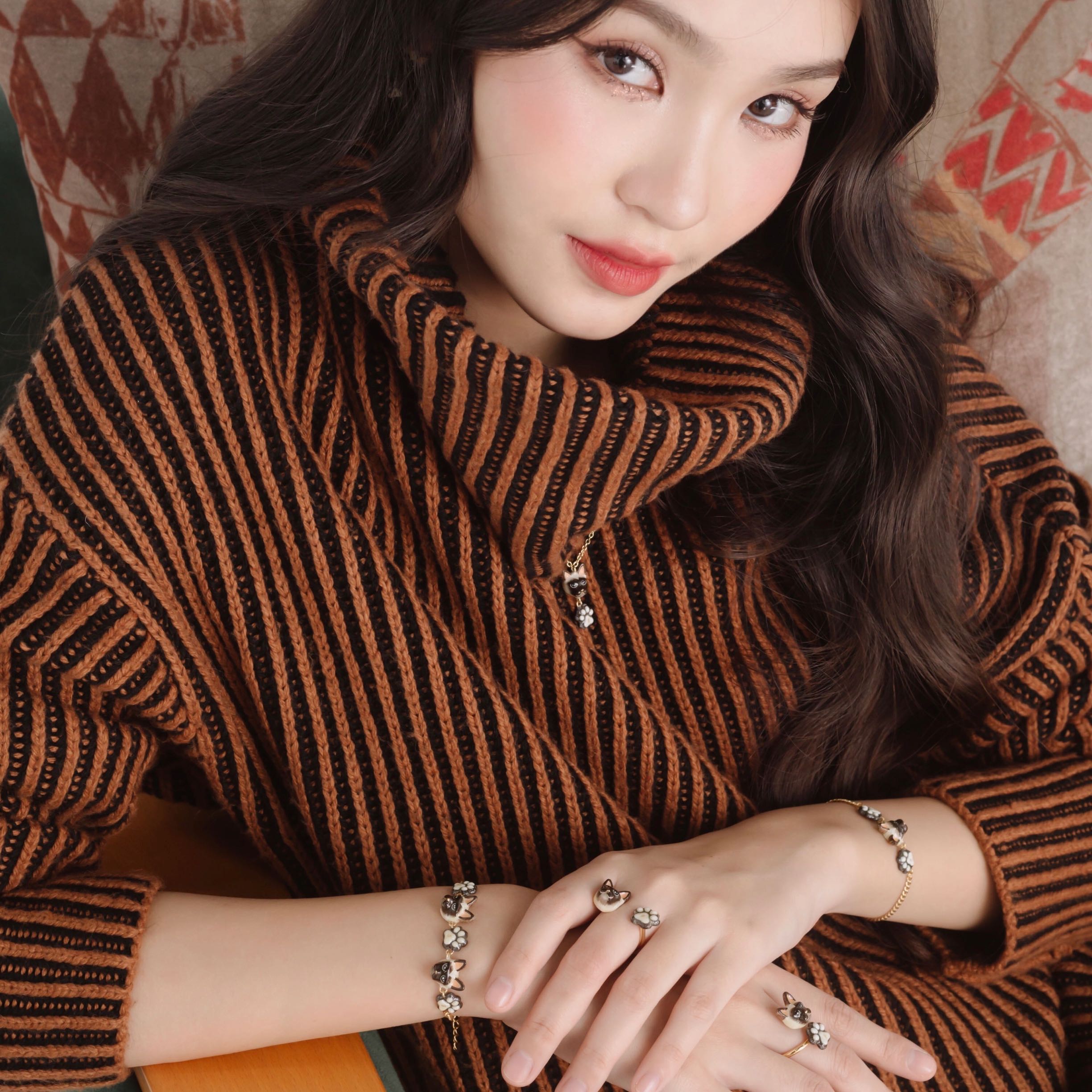 Cool cat : The siamese Bracelet (5) สร้อยข้อมือแมววิเชียรมาศ