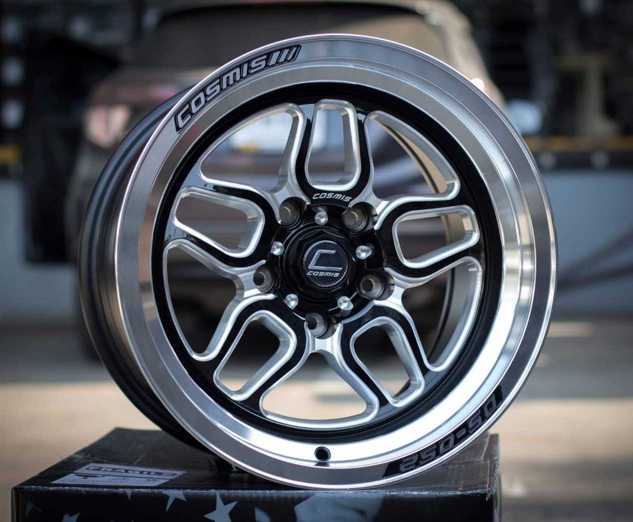 แม็กซ์ DS-052(YA9995B) 15X3.5 5X114.3 ET0 CB.73.1 DI-B-LP-W-S-U-R-XZสีดำขอบเงาCNCข้างก้าน+CNCหนังสือ
