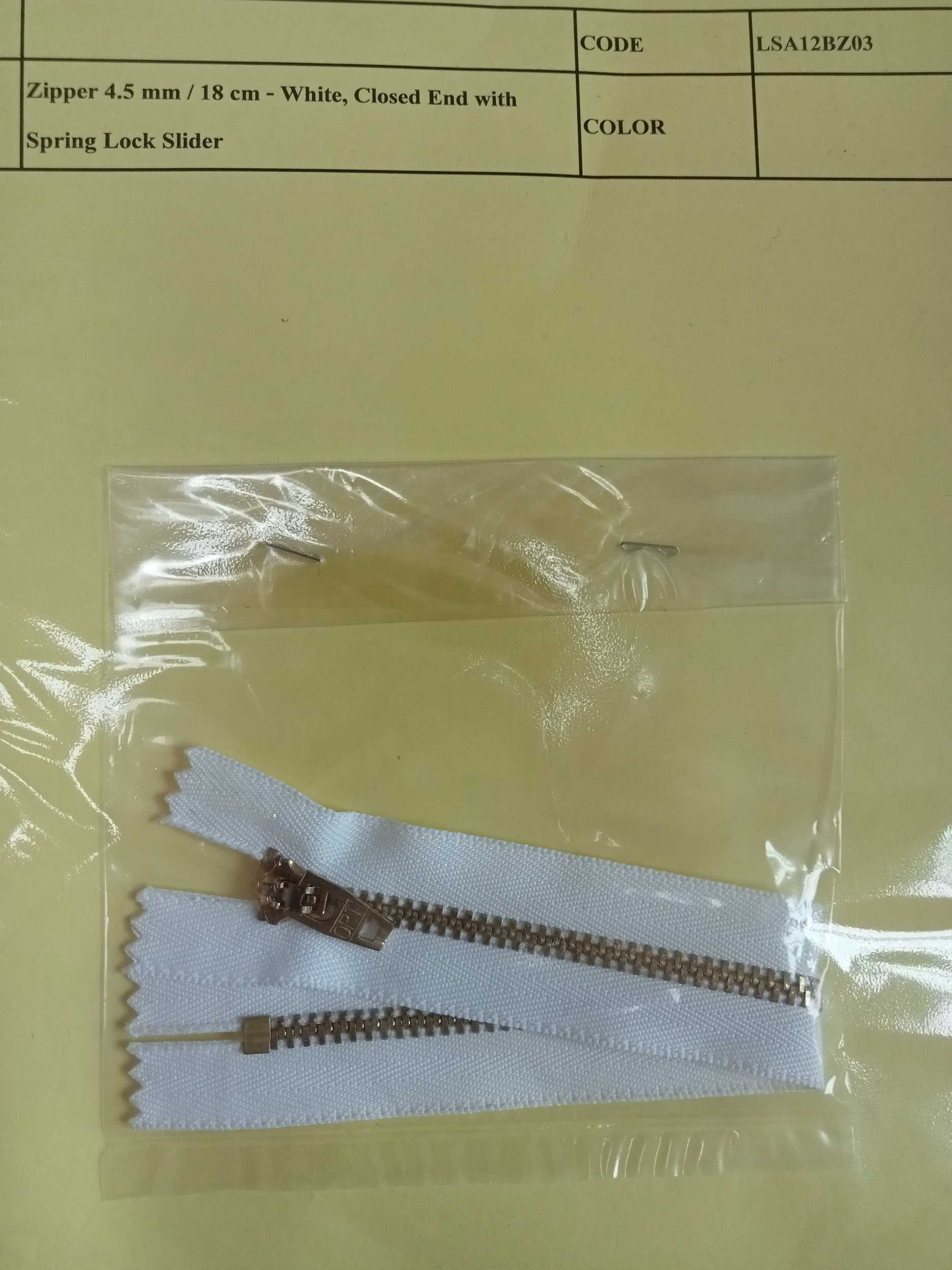ซิป Zip closed end spring lock สีขาว