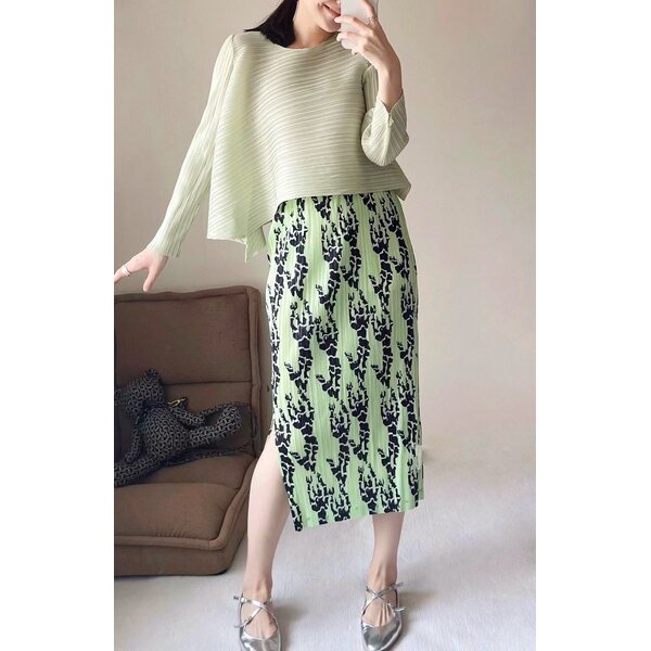2MUAY PLEAT กระโปรงผู้หญิง กระโปรงพลีทคุณภาพ รุ่น CX90354 FREE SIZE PRINTED PLEAT SKIRT