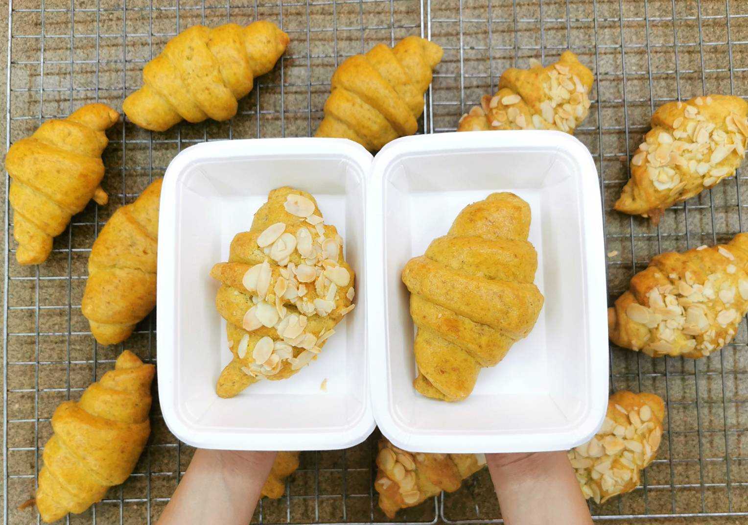 KETO Almond Croissant ขนมยอดนิยม