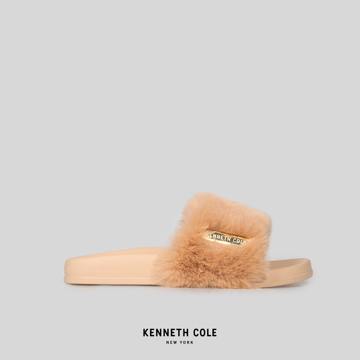 KENNETH COLE รองเท้าแตะผู้หญิง รุ่น KC COZY SLIDE BEIGE สีเบจ ( SAN - RF91044SY-250 )