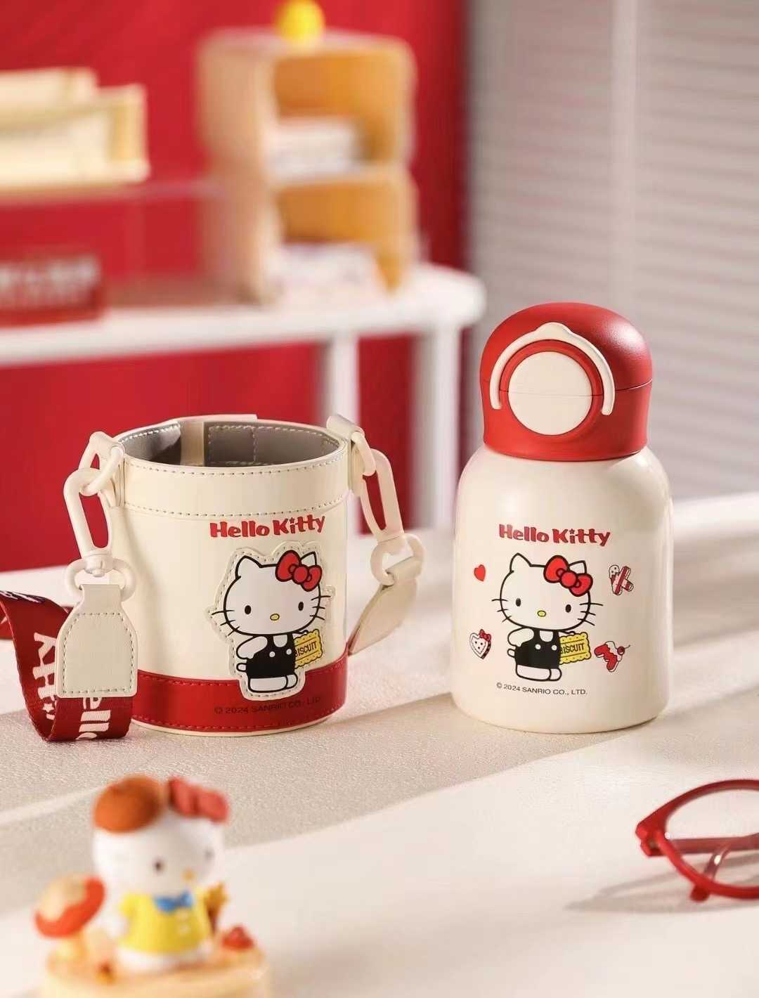 BeddyBearXKitty กระติกน้ำสูญญากาศสแตนเลส เก็บอุณหภูมิ หลอดดูด/ยกดื่ม พร้อมกระเป๋าสะพาย BB011S-001KT
