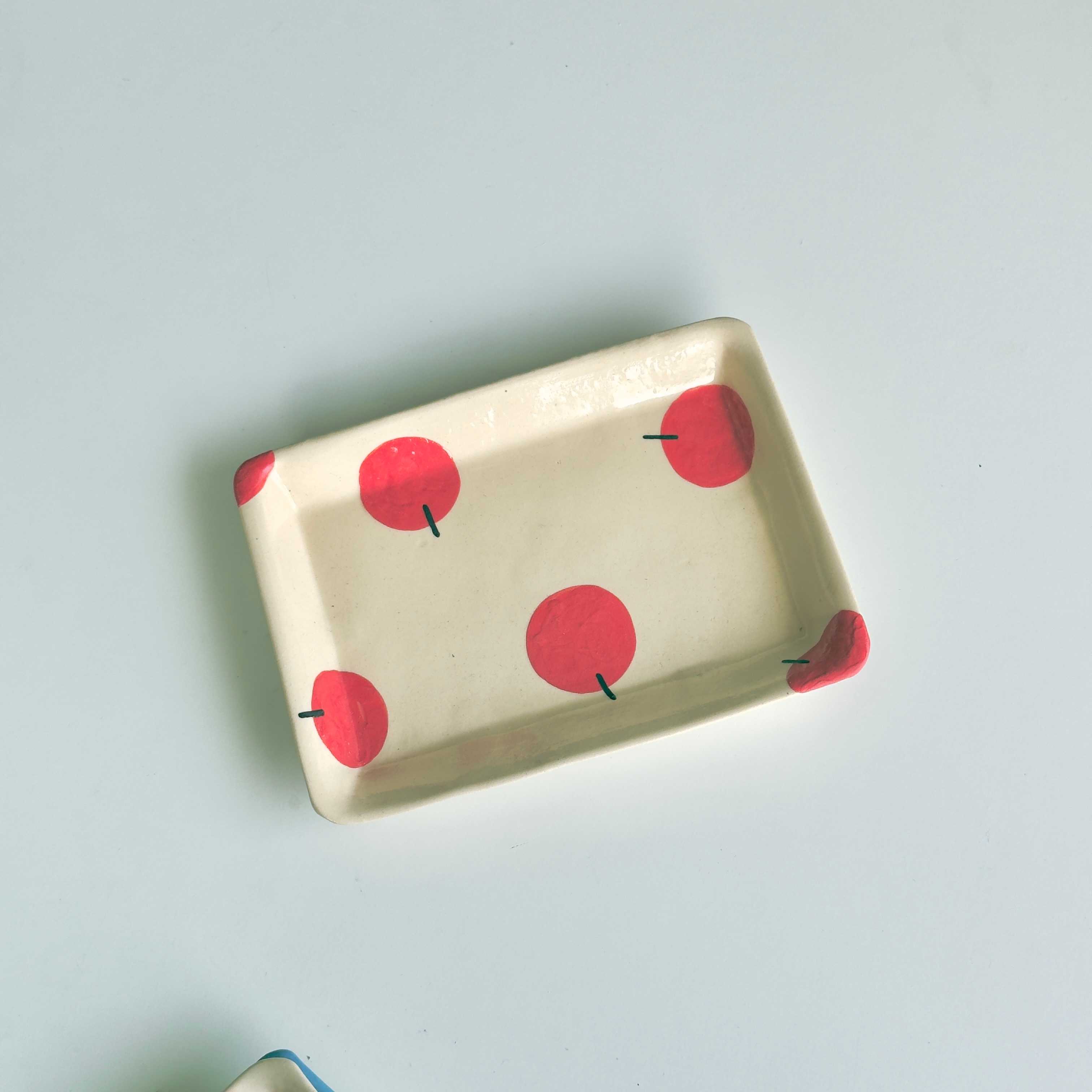 Apple pattern  Small Rec Dish