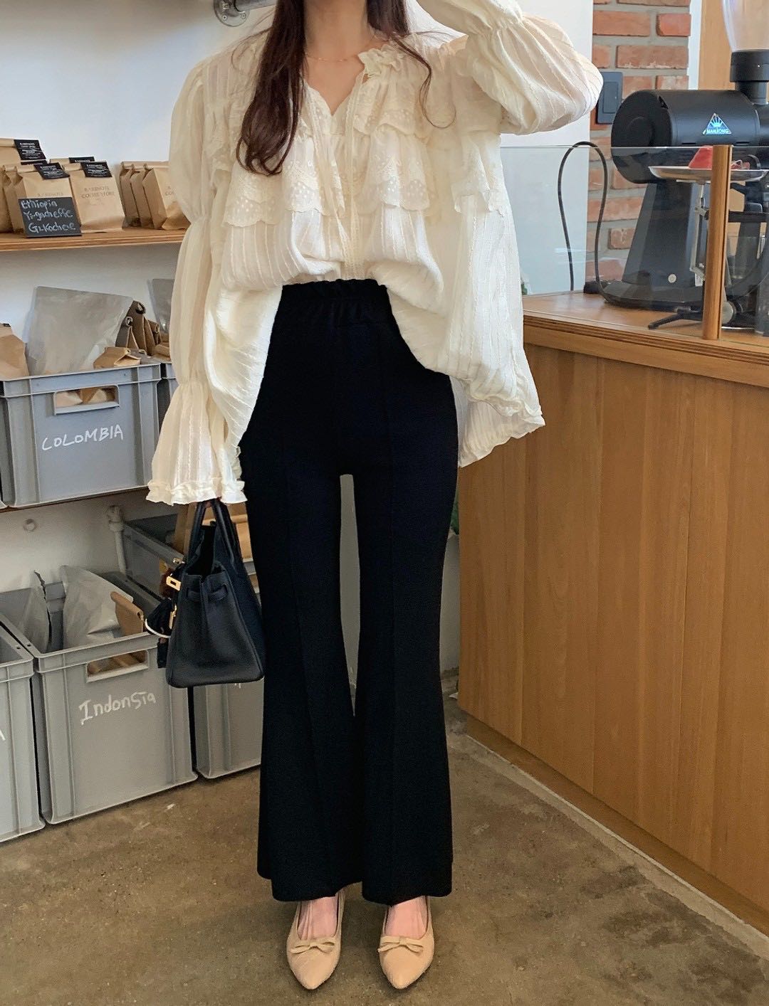#BJLaceBlouse250340 (690THB)