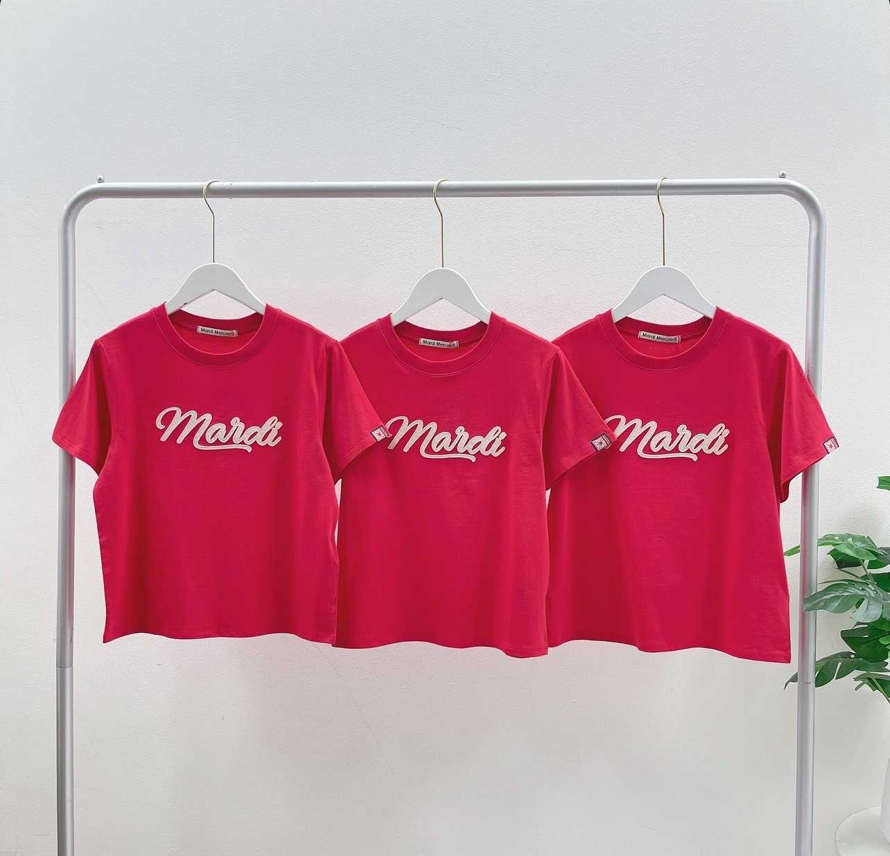 Mardi Slim Vintage Logo T-Shirt (Red/Ivory)