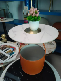 โต๊ะกาแฟสีส้ม หนังอานสไตล์มินิมอล สไตล์อิตาลี