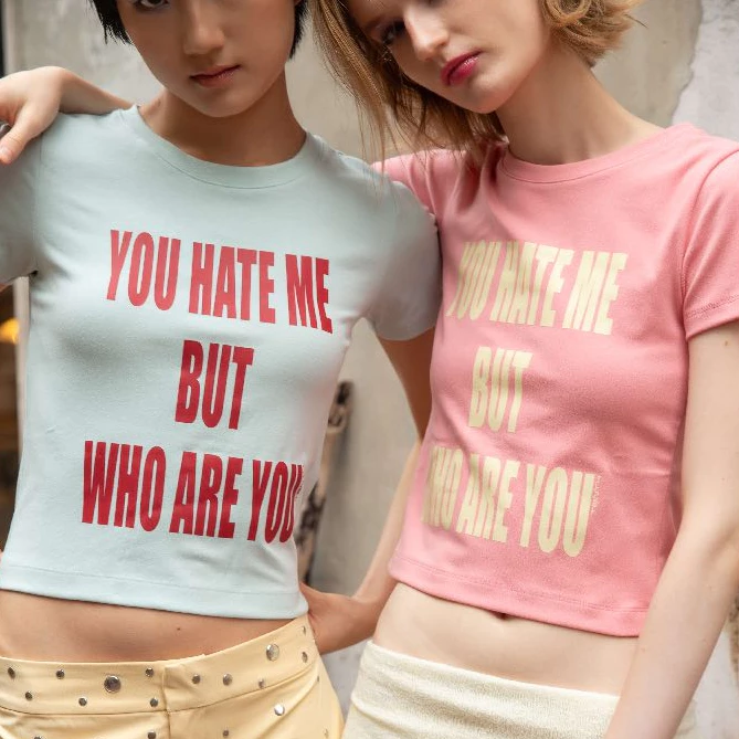 Tenth.present - Who Are You Baby tee - เสื้อยืดทรงสั้น
