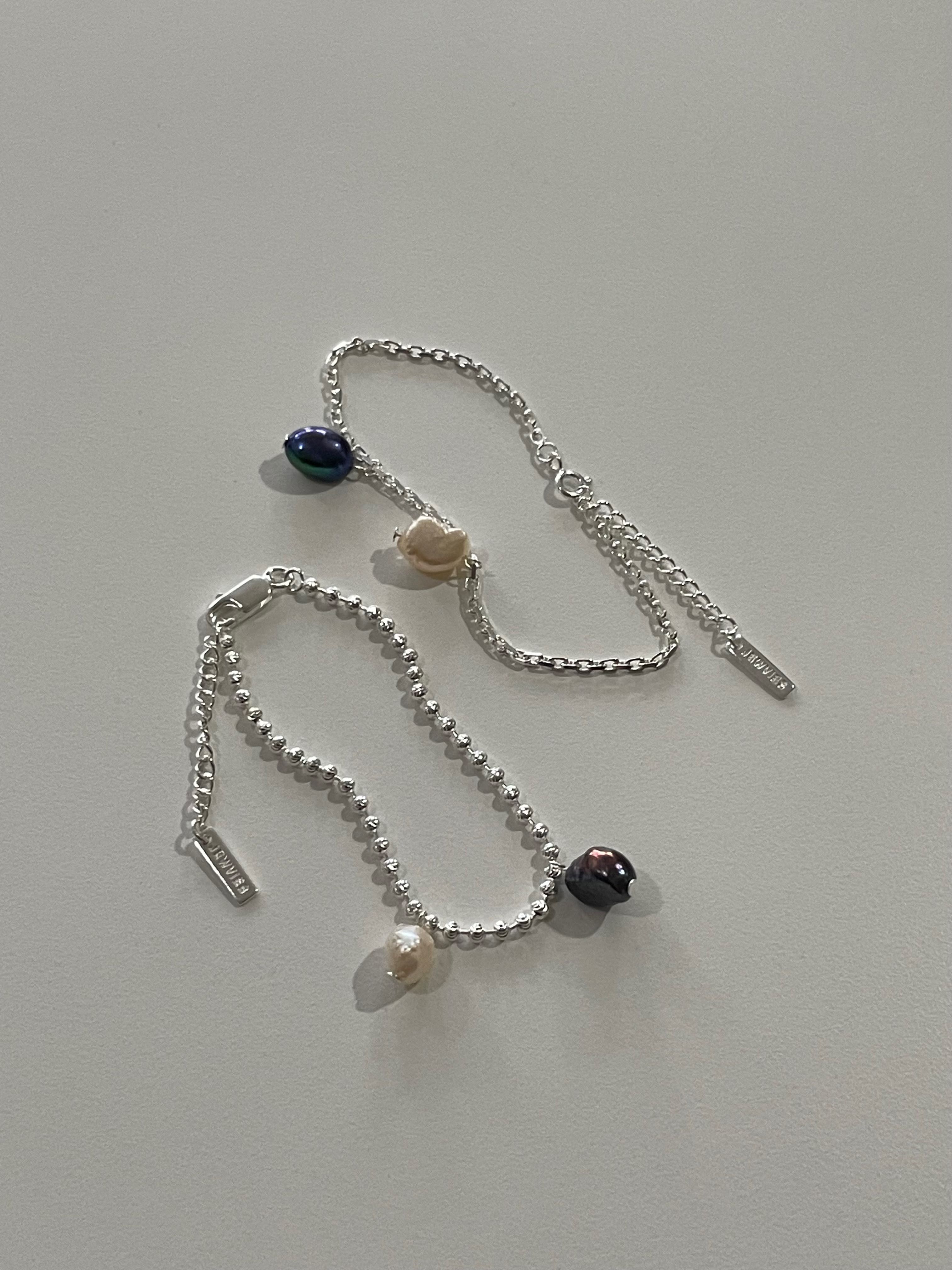 JEWVIES pearly bracelets🤍🖤