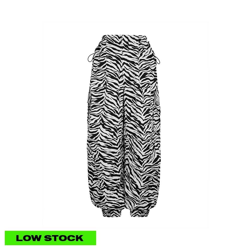 (DROP 2) GABRIEL CARGO PANTS – ZEBRA PRINT