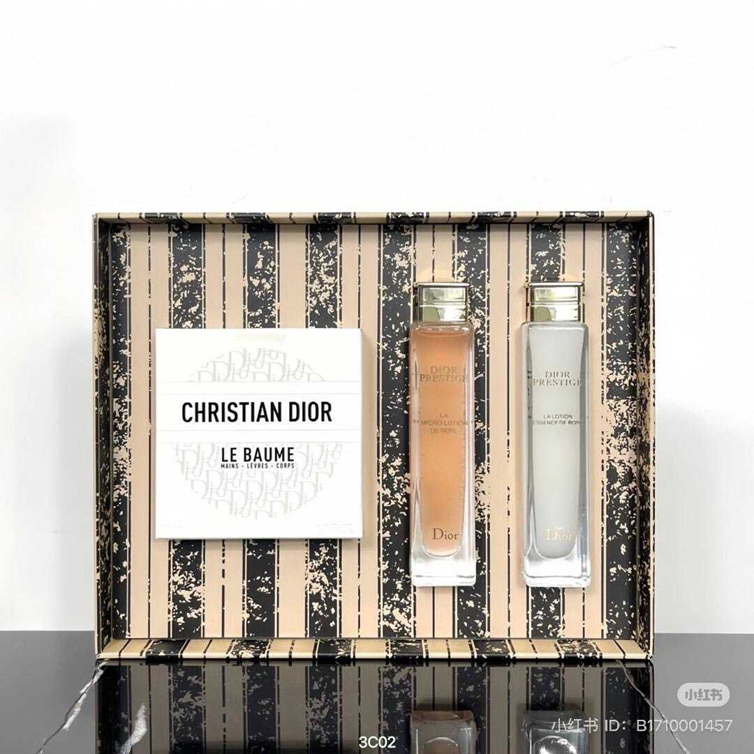 ( SALE ) DIOR FLOWER OLD MILK NECTOR SET 