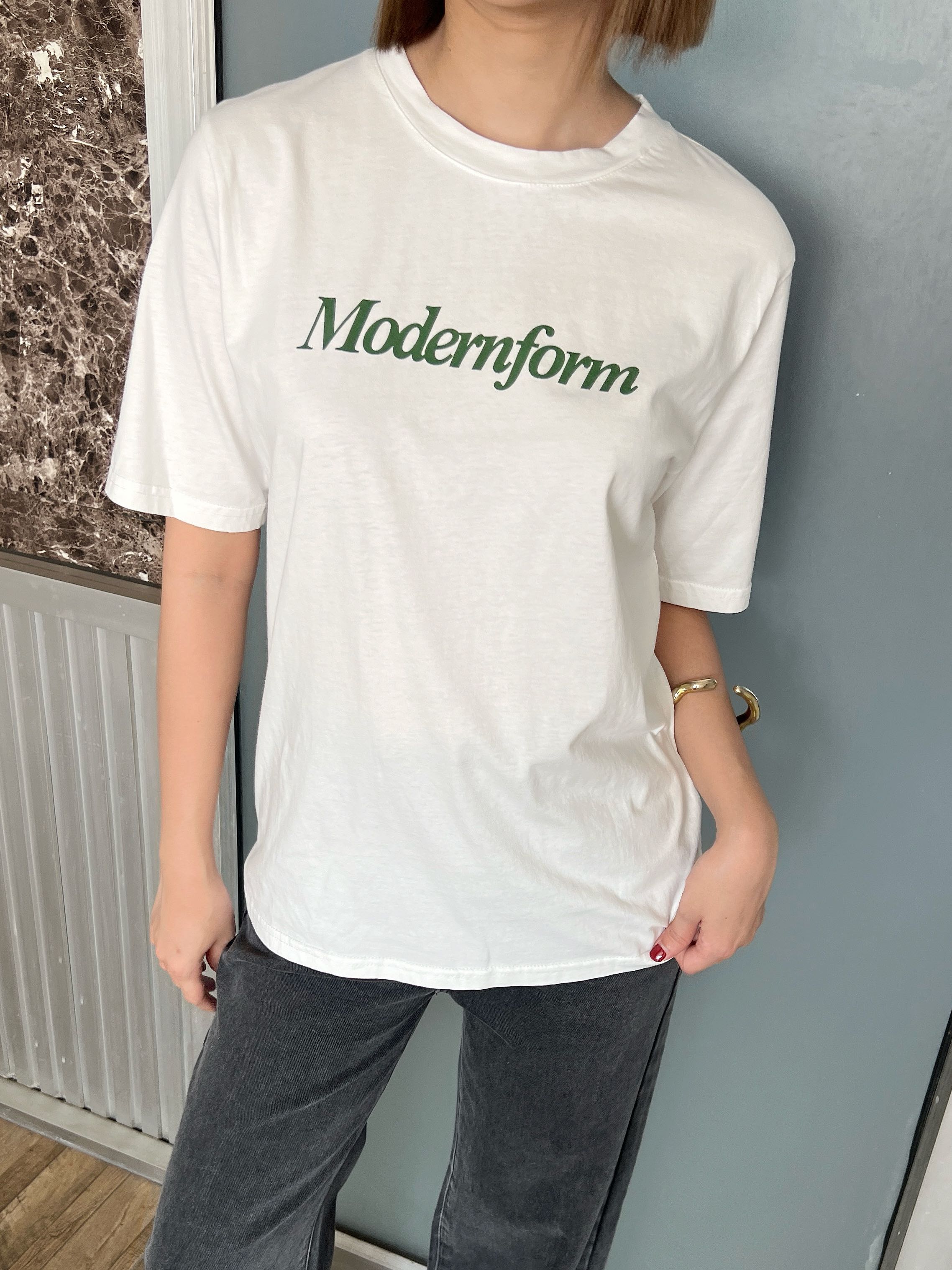 K41 - เสื้อยืด Modernform