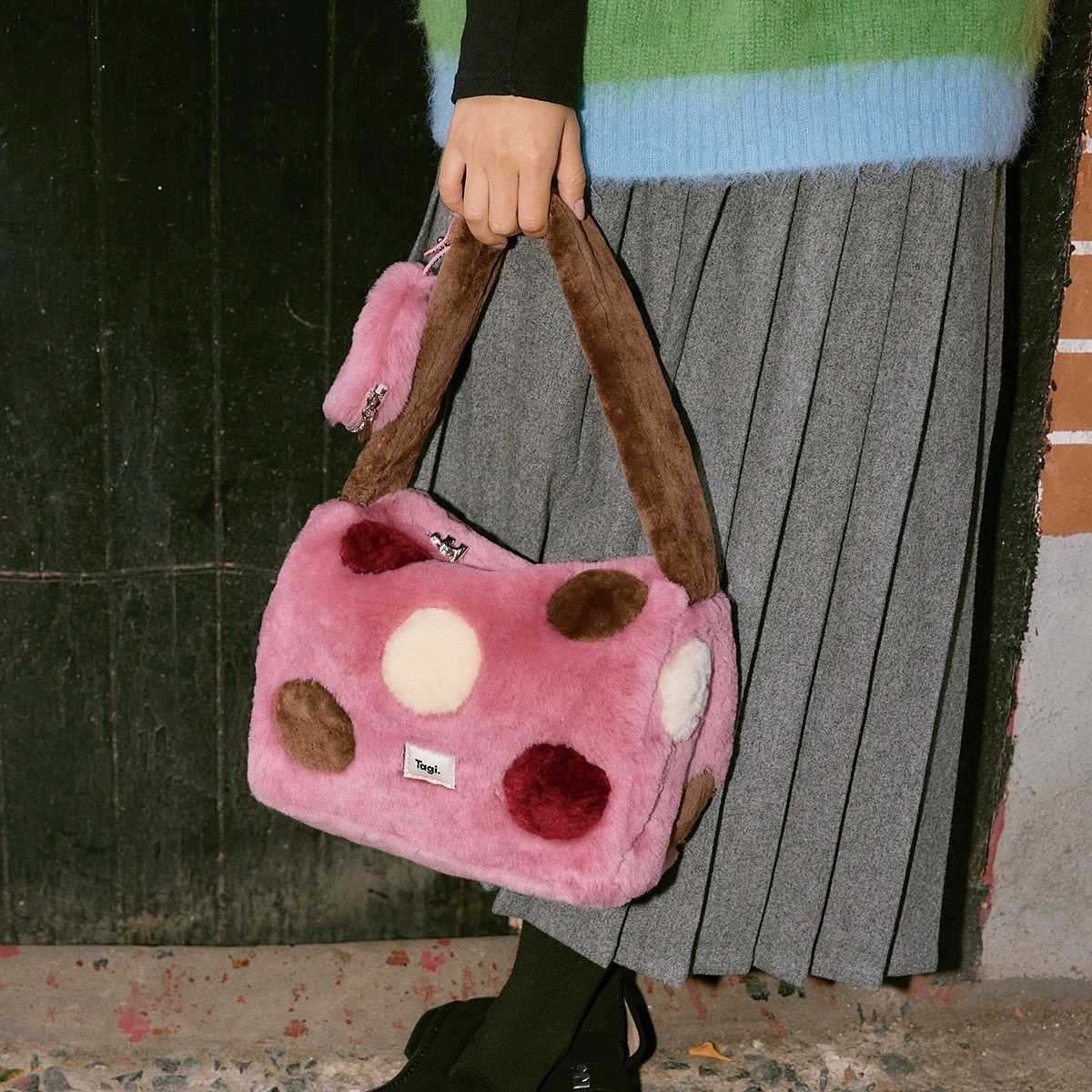 TAGi | Square omelet bag (preorder 7-14 days)