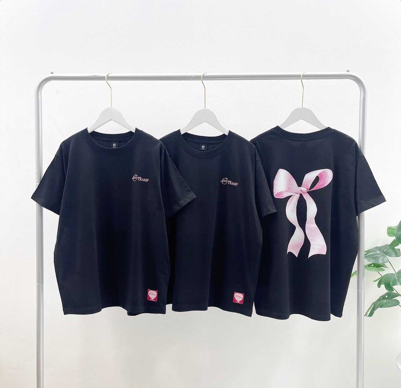Ronron Big Ribbon Basic Tshirt (Black)