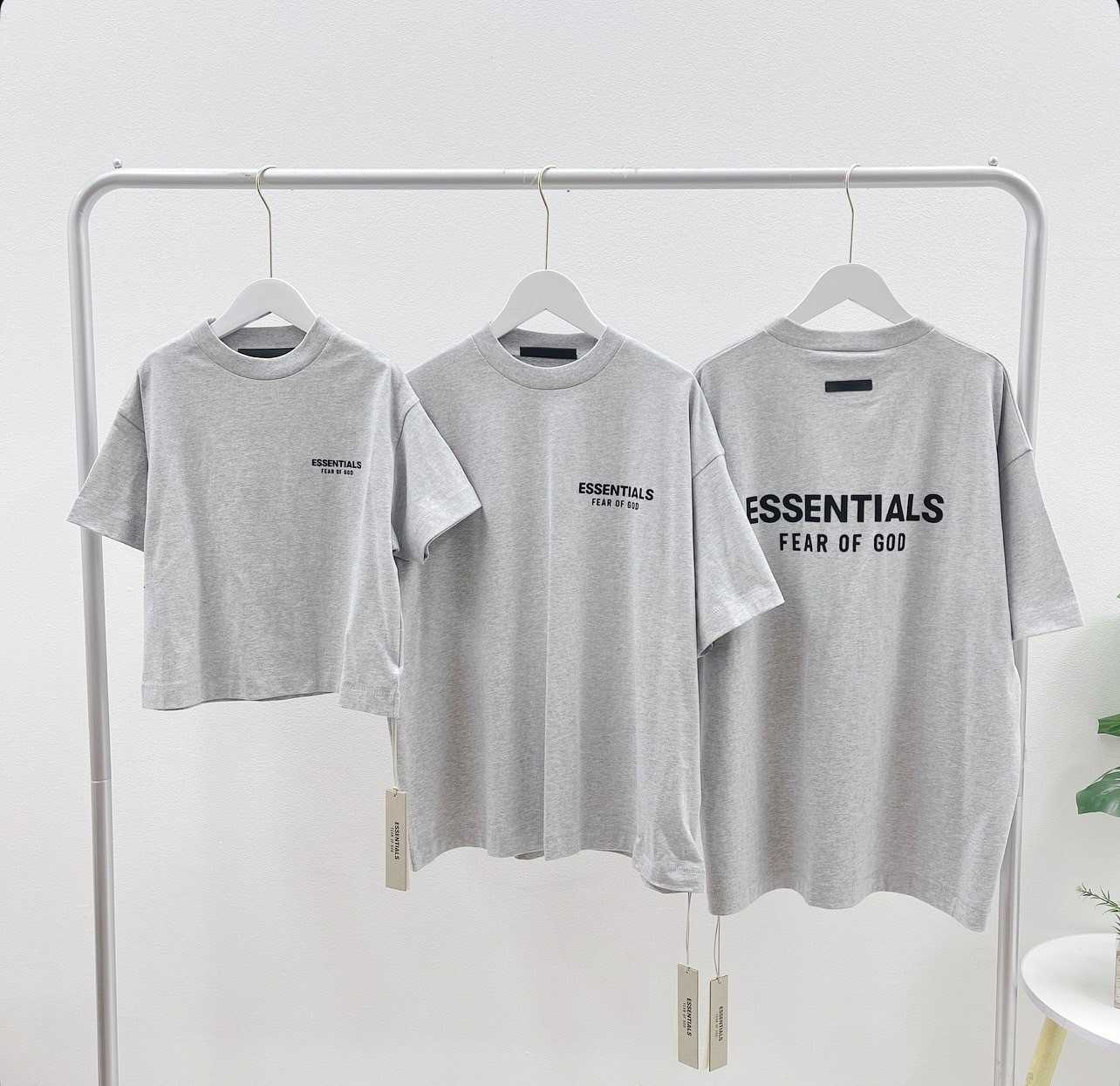 Essentials Jersey tee ( Light Grey)
