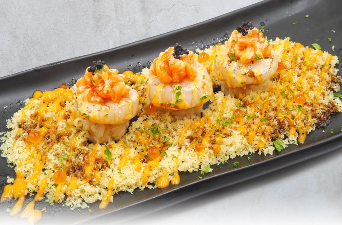 Volcano Hotate Sushi Set