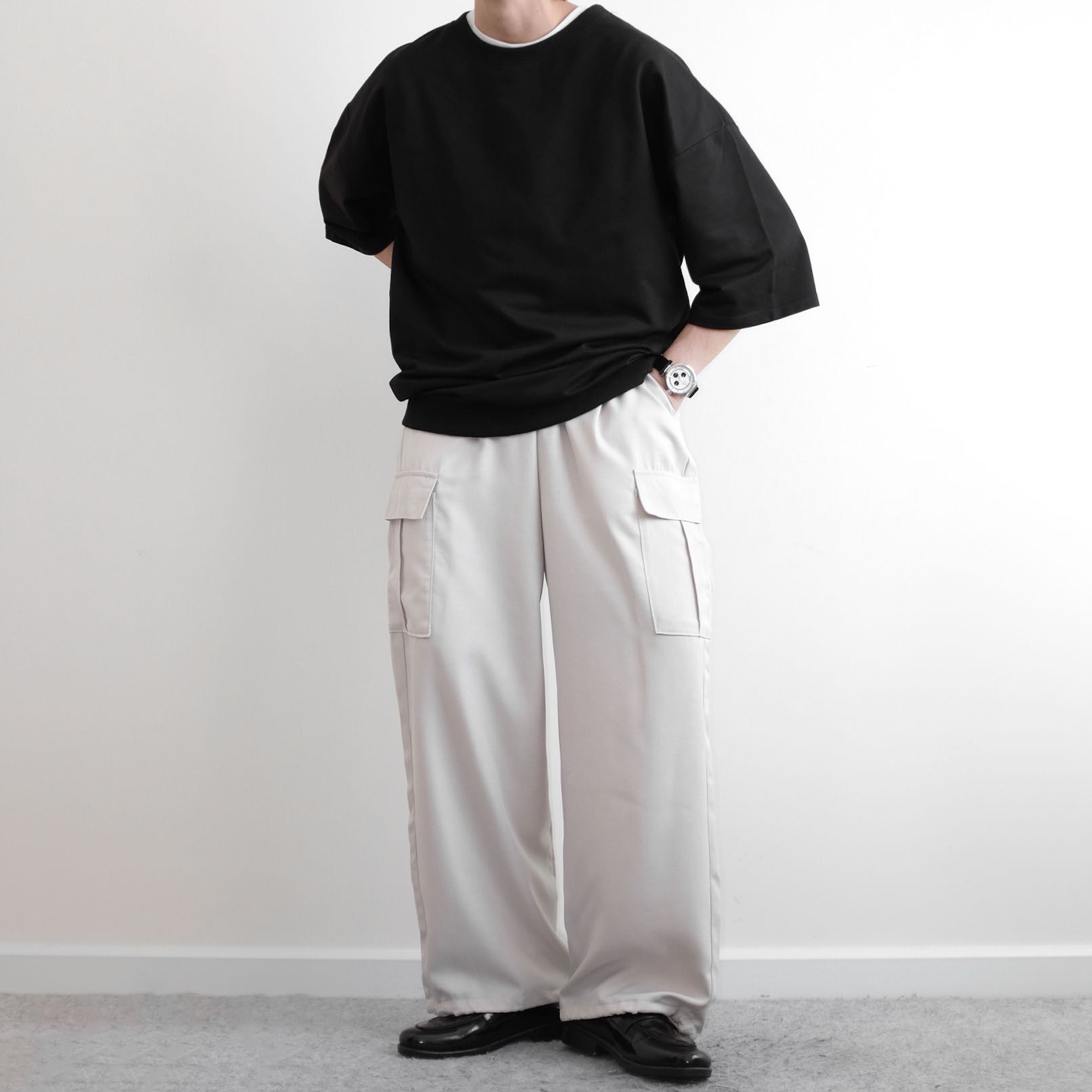 LUTIQUE • Relaxed Cropped Oversized Cargo Pants