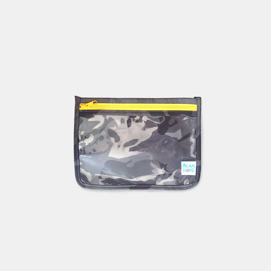 กระเป๋า รุ่น Daily Buddy ลาย Clay Camo (YellowZip)