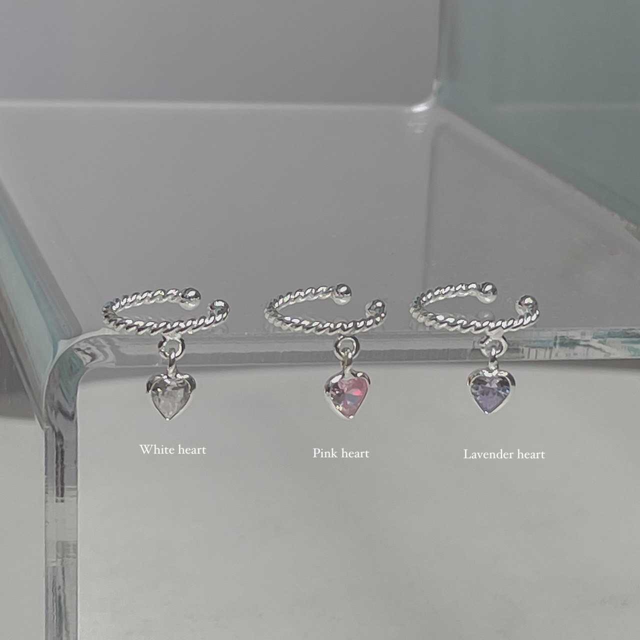 Heart drop twisted cuff