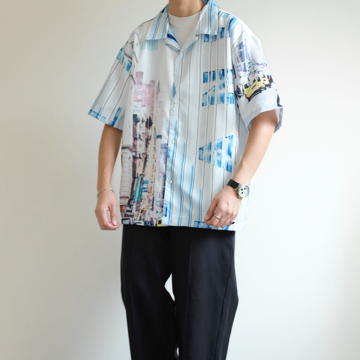 NO STREET Cropped Poly Silk Oversized Shirts