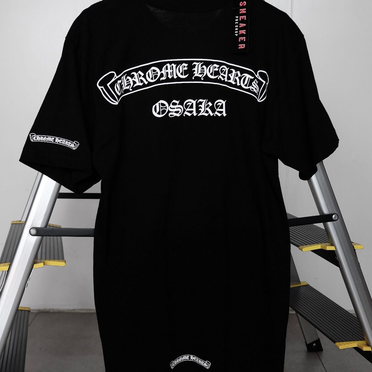 Chrome Hearts Osaka Exclusive Scroll Logo Tee Black