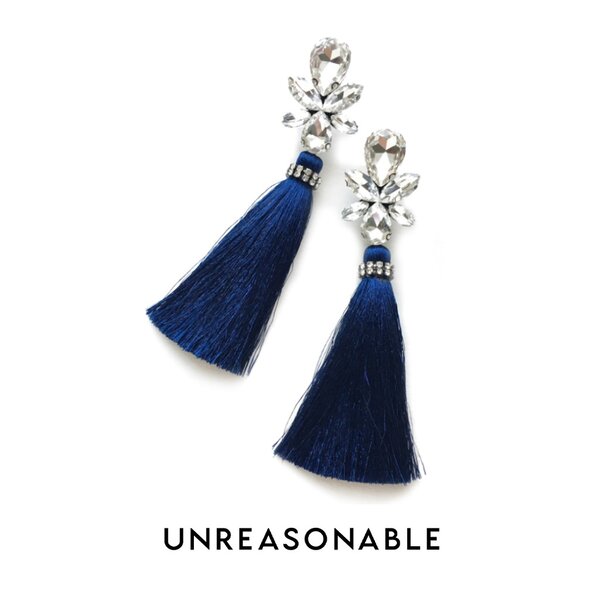 ต่างหูพู่ Tassel Earrings สีน้ำเงิน ต่างหูคลิป ต่างหูก้านเงินแท้ น้ำหนักเบา สวยใส่สบาย UA0111-04 ...