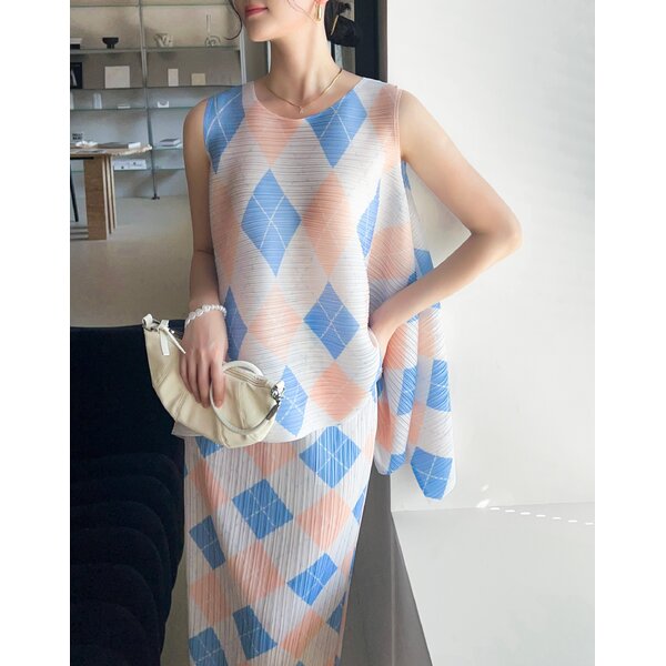 2MUAY รุ่น GJO1538-1 เสื้อพลีทคุณภาพ SLEEVELESS FLARE PRINTED PLEATED TOP 5 สี FREE SIZE
