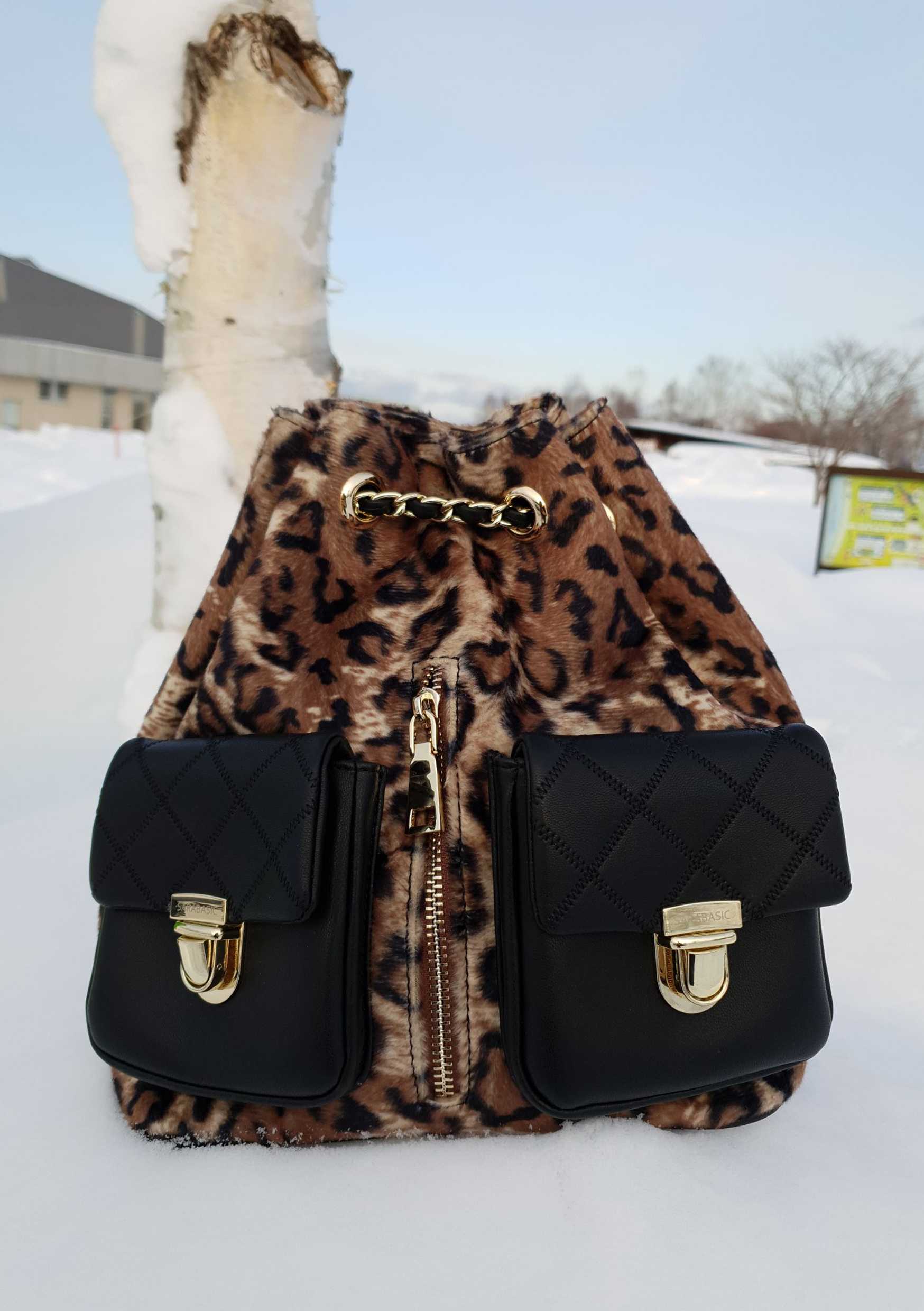 กระเป๋าเป้รุ่น LADY BAG สี leopard (ลายเสือผ้าขน) ( sarabasic only )