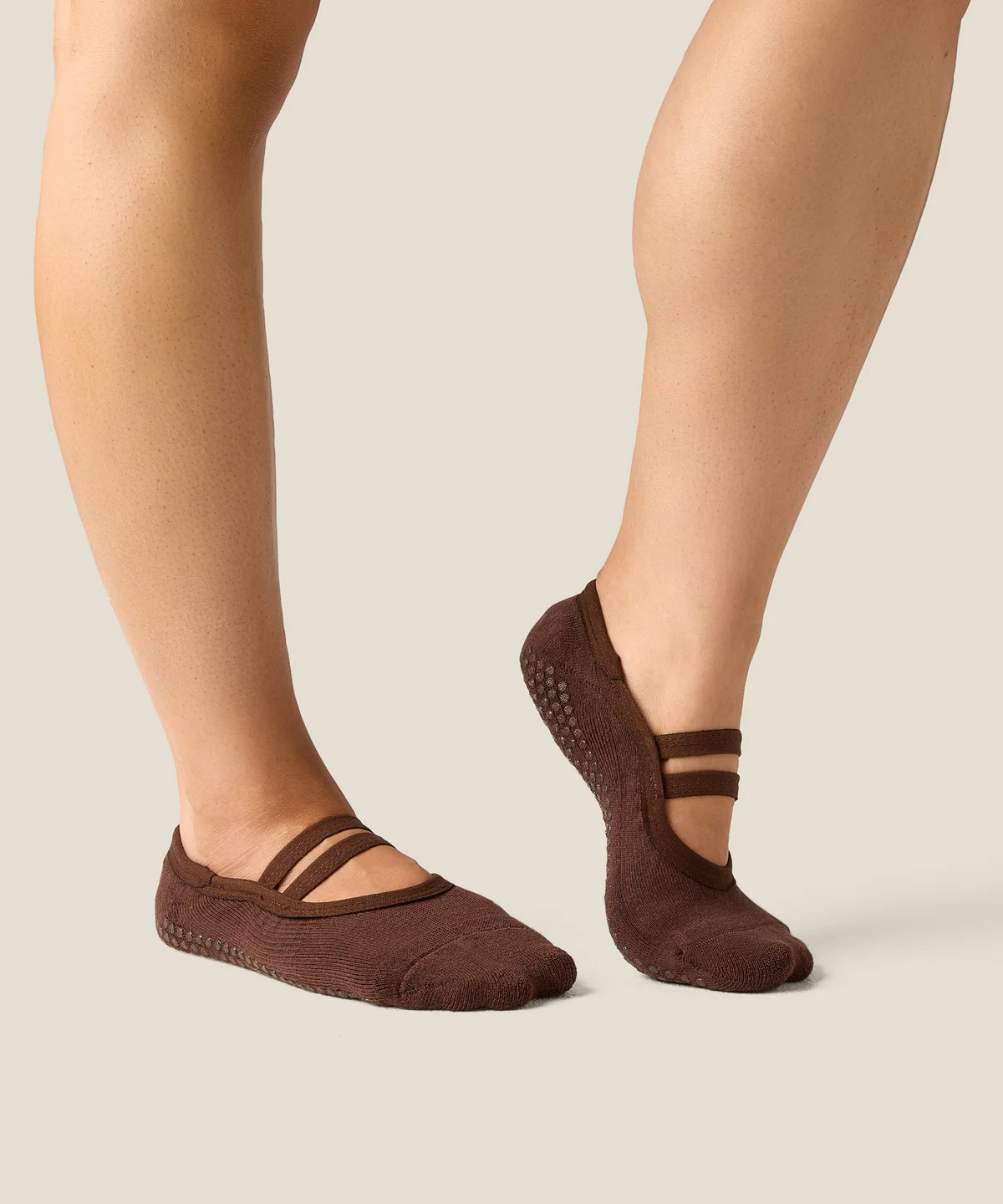 ✨BEST✨ Ballet Grip Socks - Espresso