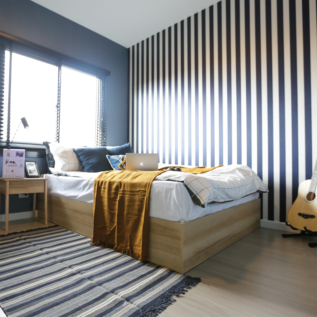 เตียง 3.5 ฟุต KC-PLAY รุ่น BEDIS สีไม้อ่อน
