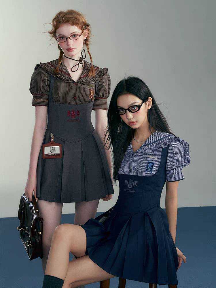 [พร้อมส่ง สลิธีรินS/กริฟฟินดอร์S]Kyouko x Harry Potter ชุดเดรสเอี๊ยมเข้ารูป แฮร์รี่พอตเตอร์ 2024