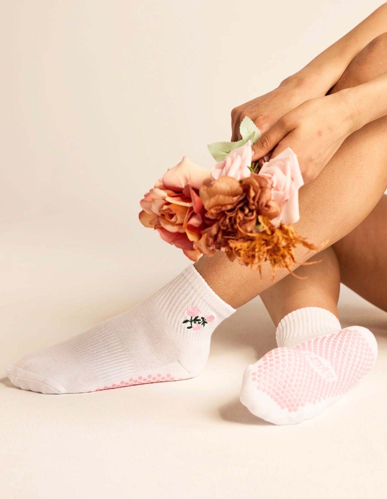 The Harlow - Little Roses