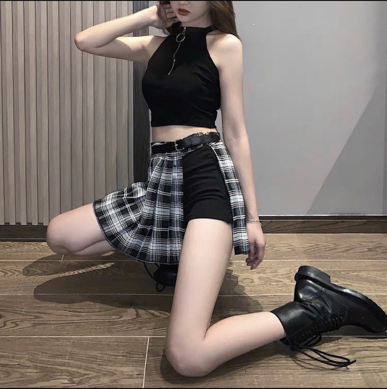 พร้อมส่ง🖤[J5]กระโปรงกางเกงสก็อตขาว