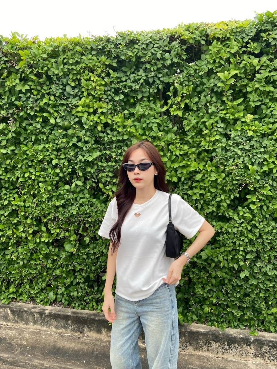 SISTERS เสื้อยืดรุ่น Love ปักเจาะหัวใจ🤍 ผ้าร่อง ไม่รัด Free size ใส่สบาย