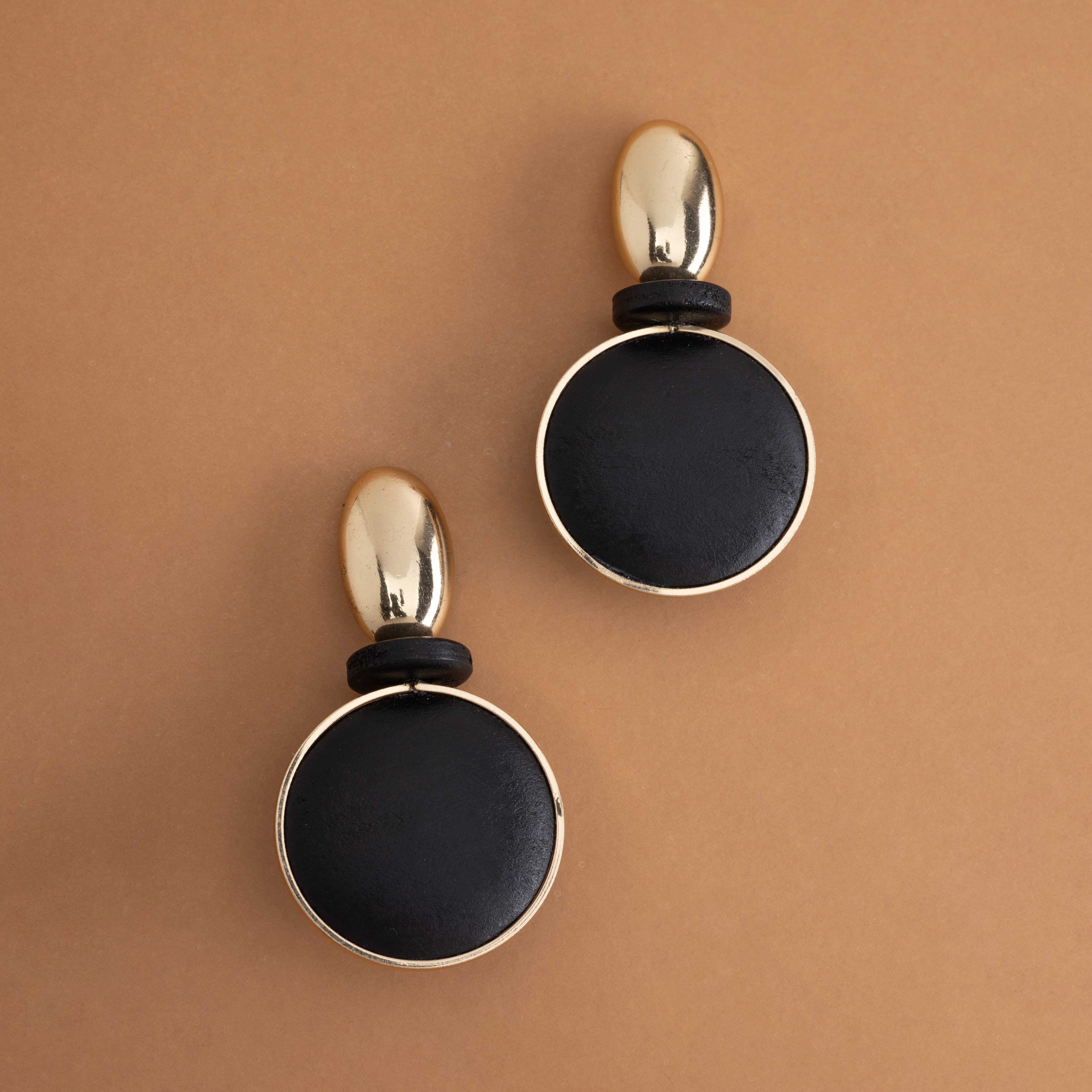 BLACK COIN DROP EARRINGS