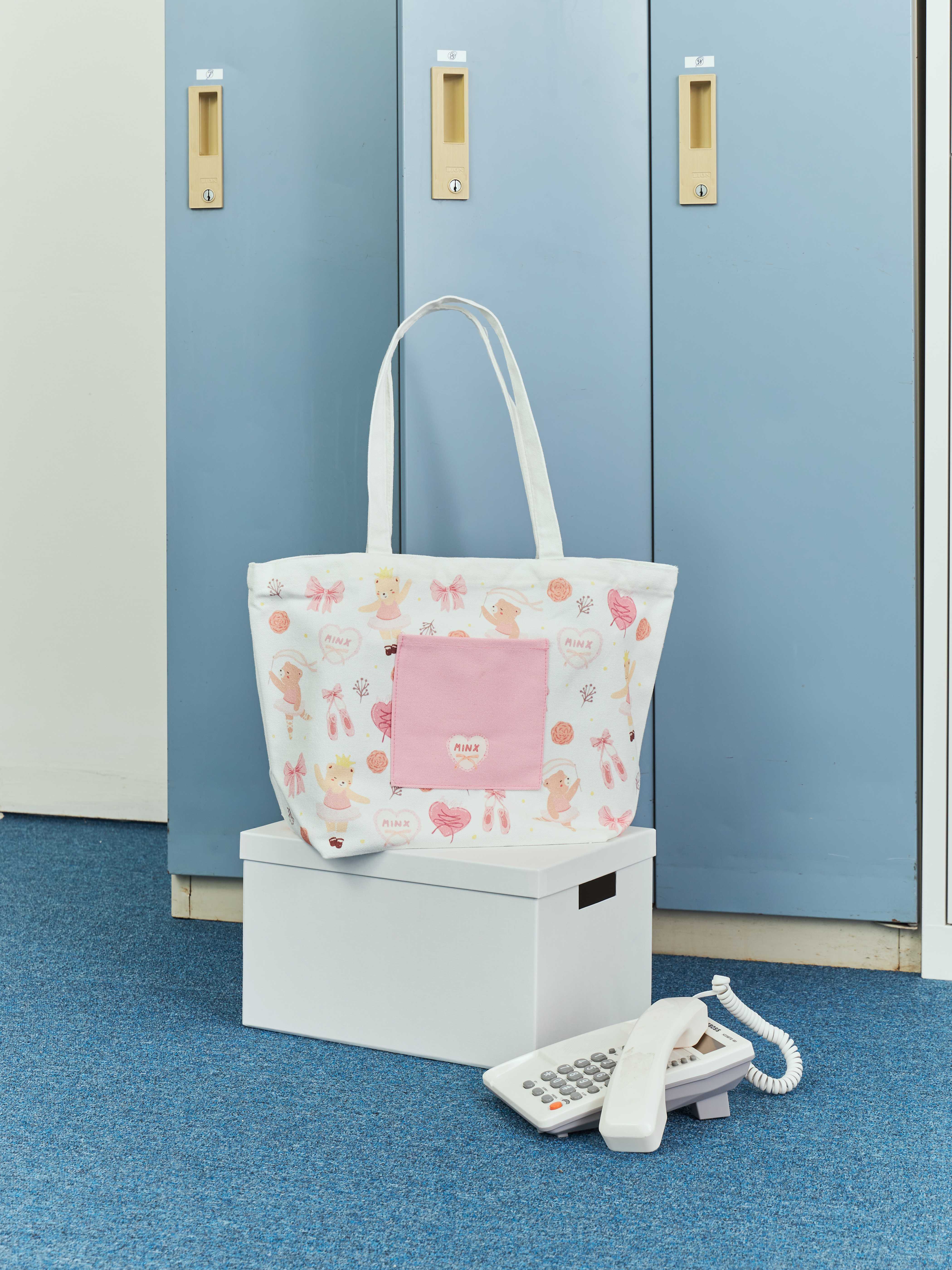 Ballet bear tote bag