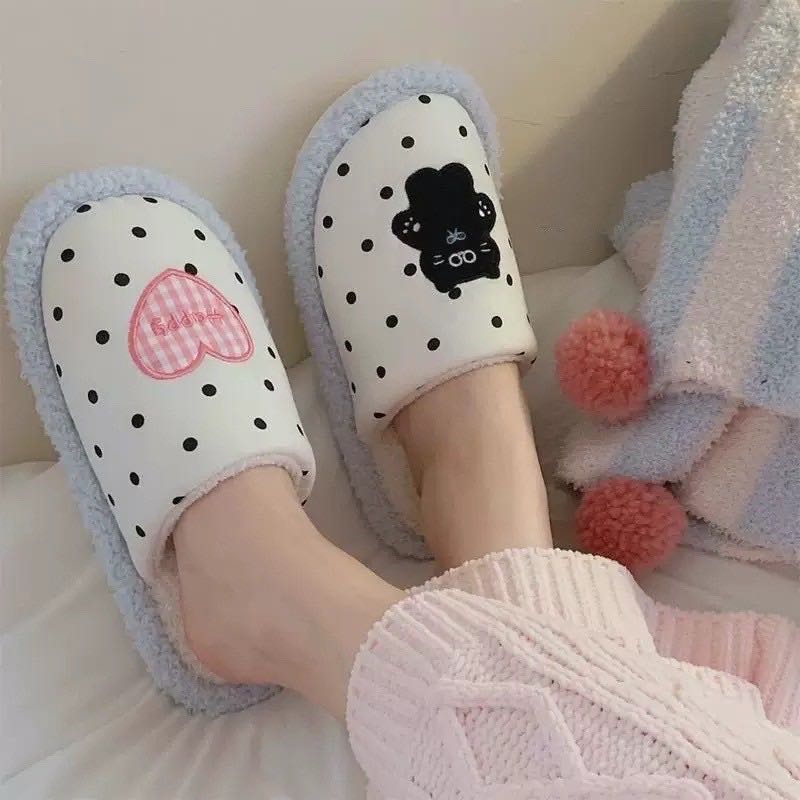 Slipper cat heart   𓍼💗⟡꙳🐈‍⬛ꕊ♡゛Twinnies Decor