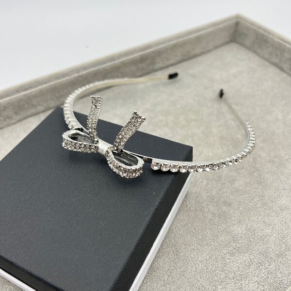 คาด โบว์ miumiu