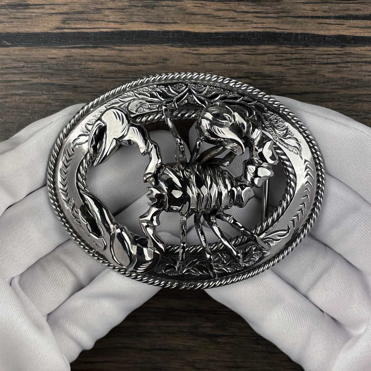 หัวเข็มขัด Scorpion Attack Buckle – เงาแสบตา ดาเมจแรง เหมือนโดนเหล็กไนฟาด